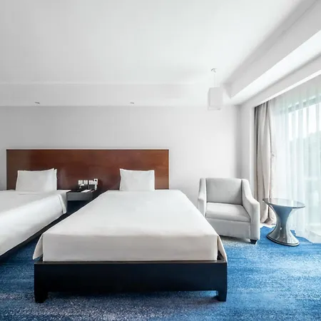 Widus Hotel Clark-2